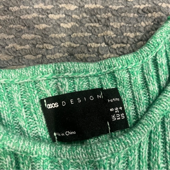 ASOS Design Petite Green Knotted Cutout Floral Long Sleeve Sweater - Picture 6 of 9